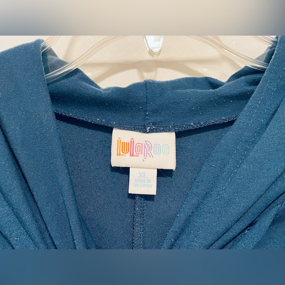 🎈3/$39 LuLaRoe “Amber” Teal Turquoise Blue Pullover Hoodie | Kangaroo Pocket - Picture 2 of 9
